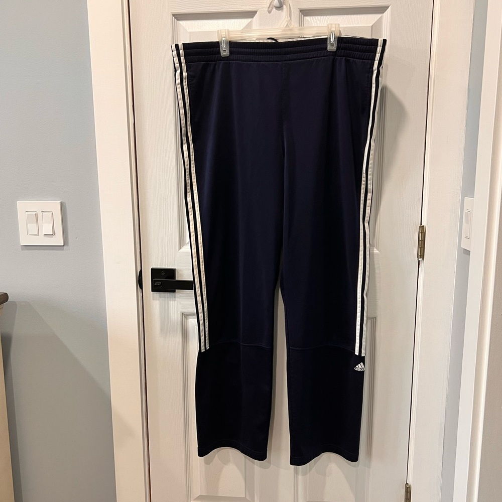 Adidas Men’s XL Navy Blue 3 Stripe Track Pants Soccer Training Athletic